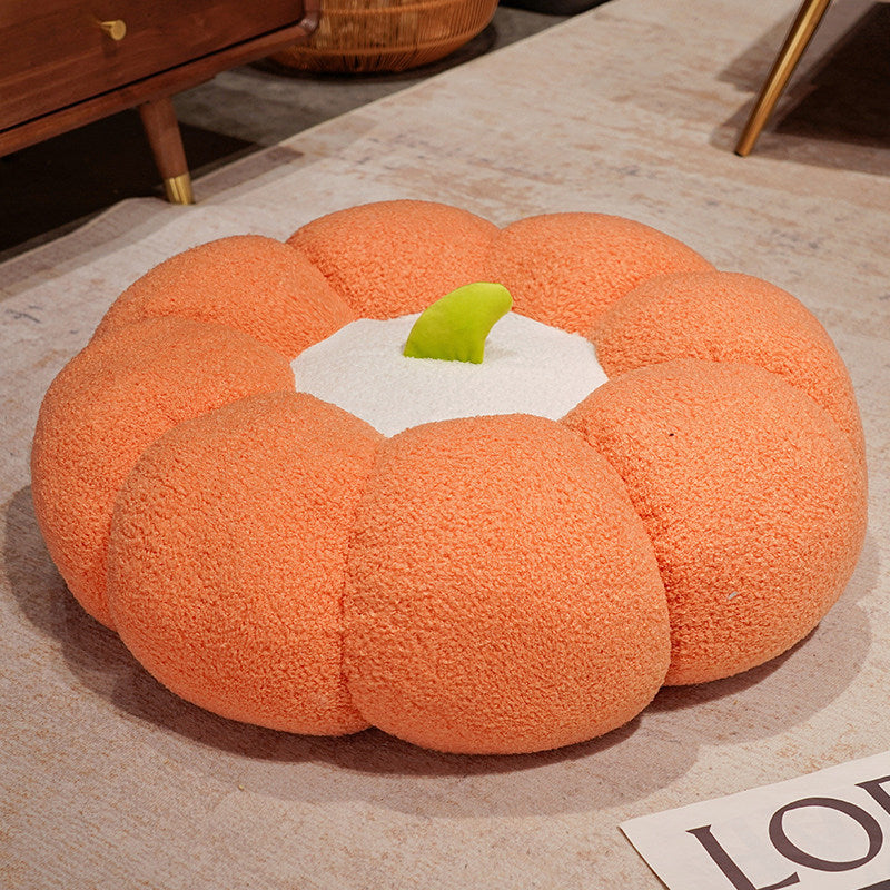 Simple pumpkin plush toy in large