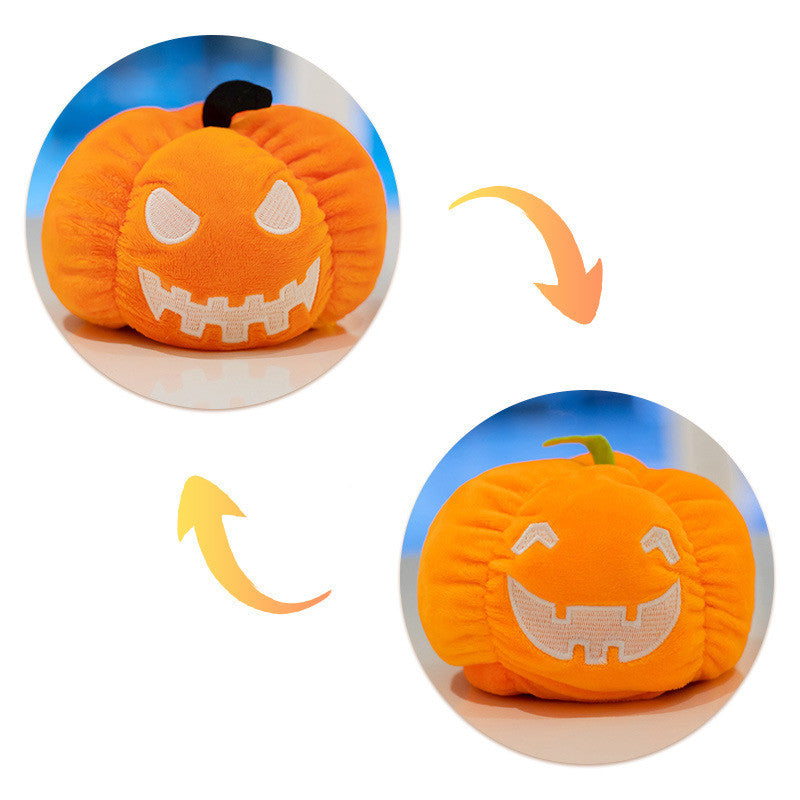 Reversible pumpkin plushie